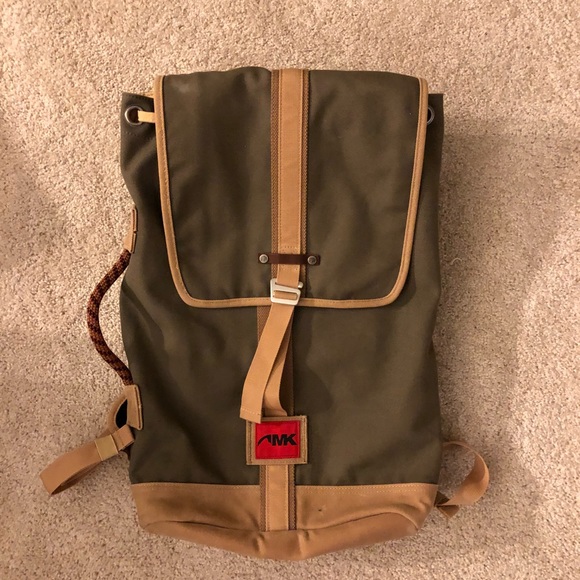 mountain khakis backpack